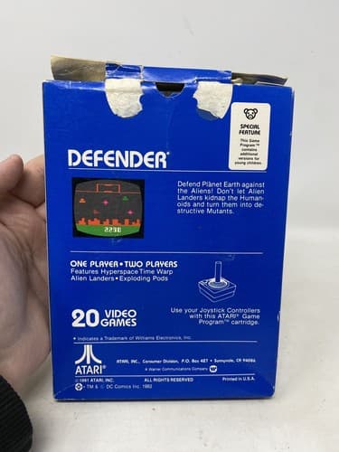 Vintage Atari Video Game Defender w/ Box Manual Inserts Comic & Cartridge CIB — photo 4