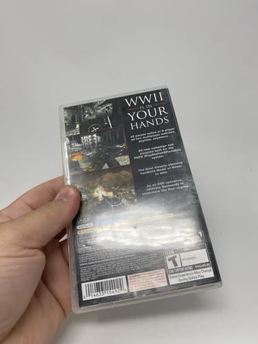 Medal of Honor Heroes 2 PSP Video Game WWII Shooter Multiplayer — photo 9