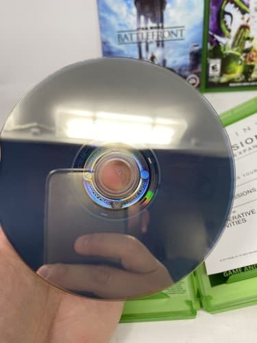 Lot of 5 Xbox One Games Overwatch Zombies Battlefront Titanfall Destiny 1 & 2 — photo 8