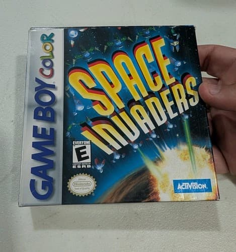 Space Invaders (Nintendo GameBoy Color GBC) Complete W Reg & Manual - Authentic