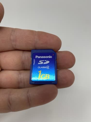 Panasonic SD memory card 1GB Class 4 Video Photos Live — photo 3