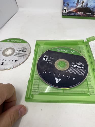 Lot of 5 Xbox One Games Overwatch Zombies Battlefront Titanfall Destiny 1 & 2 — photo 9