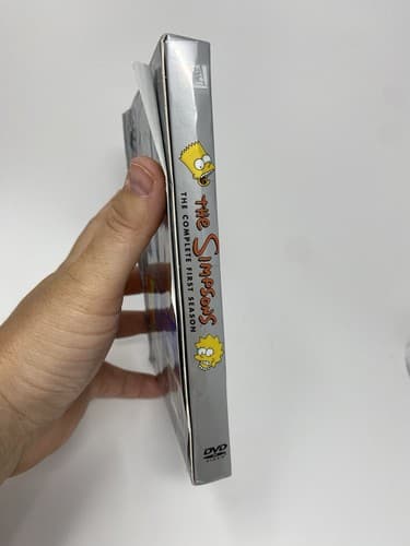 The Simpsons Season 1 DVD Box Set Complete First Season Collector Edition — photo 5