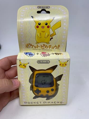 Nintendo Pocket Pikachu Pokemon  Pedometer Japan Limited CIB