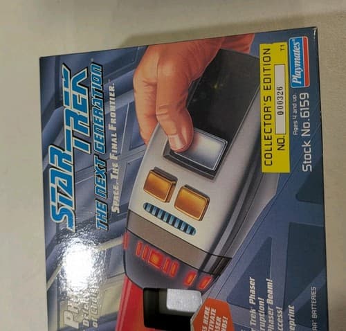 Star Trek The Next Generation Type 1 Phaser Playmates 19914 New Very Low Serial — photo 3