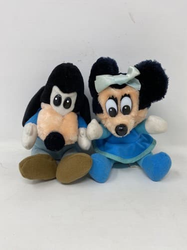 Vintage Mickey's Christmas Carol Lot Of 2 Minnie & Goofy 7" Plush Stuffed Animal