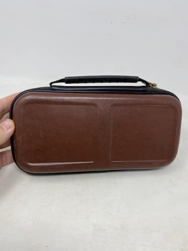 Nintendo Switch Legend of Zelda Breath of the Wild Brown Leather Carrying Case — photo 5