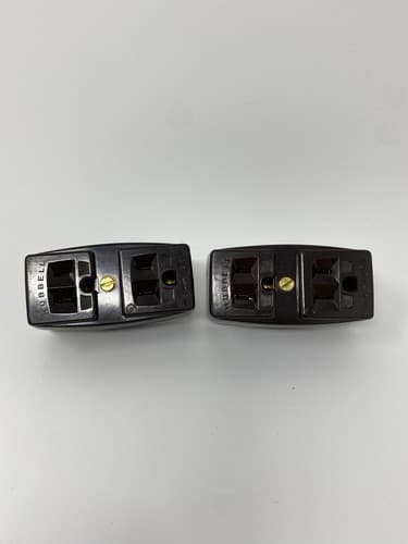 VINTAGE MID CENTURY HUBBELL 15A 125V 3W RECEPTACLE Lot Of 2 Two