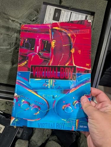 Nintendo Virtual Boy in Blockbuster Exclusive Carry Case & Console For Parts — photo 7
