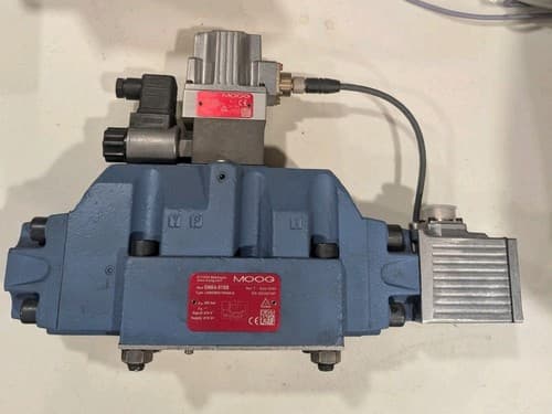 MOOG D664-5705 HYDRAULIC SERVO PROPORTIONAL CONTROL VALVD