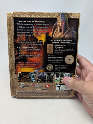 Elder Scrolls IV: Oblivion -- Collector's  Edition (PC, 2006) Map & Book — photo 3