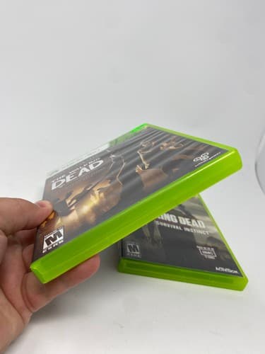 Walking Dead A Telltale Series Season 1 & Survival Instinct Xbox 360 Lot of 2 — photo 4