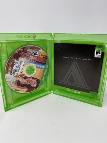Grand Theft Auto V - (Microsoft Xbox One) - Clean and Tested CIB — photo 9