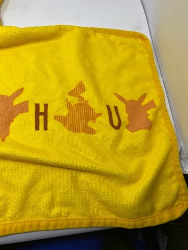 Banpresto Pokémon Pikachu Hooded Towel Beach Bath Youth Child — photo 7