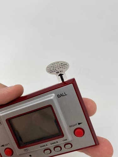 Game & Watch: Ball 2011 Club Nintendo Exclusive  — photo 9