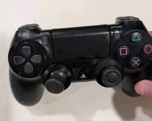 PlayStation 4 DualShock Wireless Controller Black — photo 2