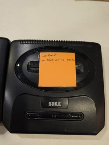 2 SEGA Genesis Lot, MK-1631 Model 2 Console, For Parts Or Repair — photo 4