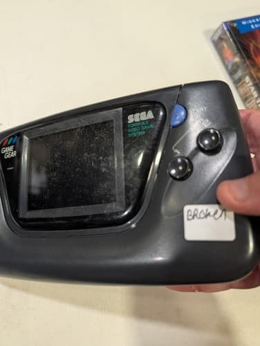 Sega Game Gear 2103 Handheld Video Game Console System for Parts Or Repair — photo 4