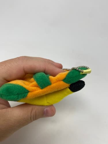 VINTAGE POKEMON 1999 TISSUE HOLDER PIKACHU KEYCHAIN POCKET TOMY JAPAN — photo 5