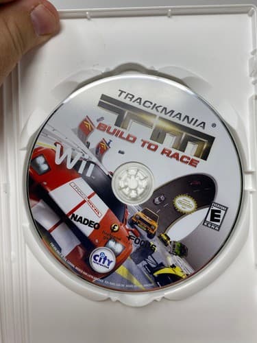 TrackMania Build to Race Nintendo Wii 2011 No Manual Racing Game — photo 8