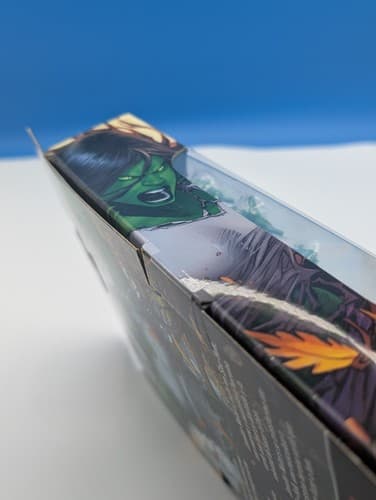 Hasbro Marvel Legends Avengers 6" She Hulk Action Figure — photo 7