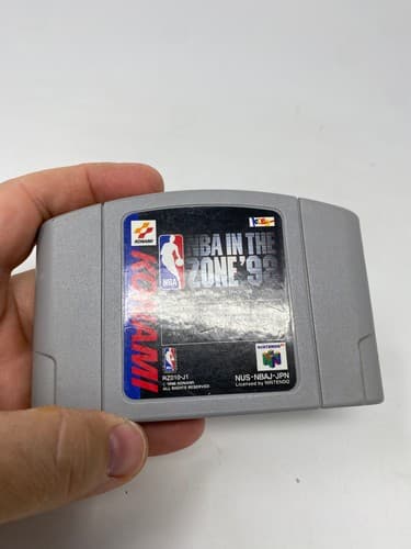 NBA In the Zone 98 Nintendo 64 N64 Japanese Import Cartridge NTSC-J Konami — photo 3