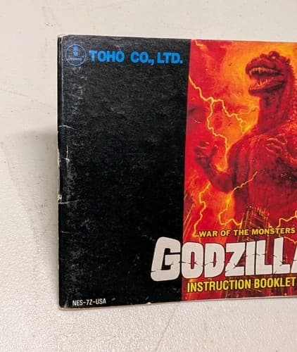 Godzilla 2 War Of the Monsters NES Manual Nintendo Authentic — photo 2