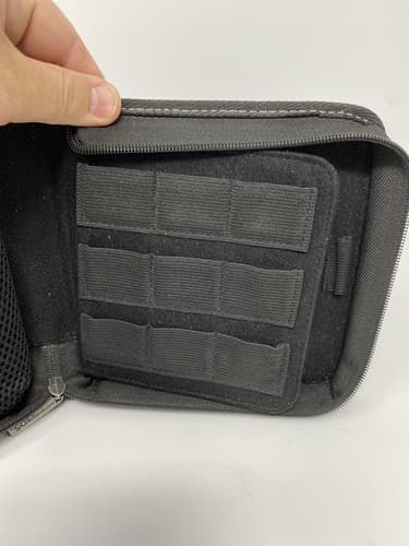 Nintendo Brand DS Lite Carrying Case Black System & Games Storage Case EUC — photo 8