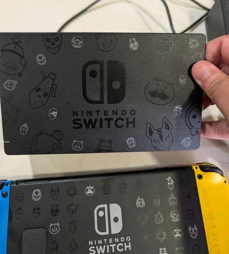 Nintendo Switch Fortnite Wildcat Bundle Console w/ Dock Yellow/Blue Joy-Cons — photo 8