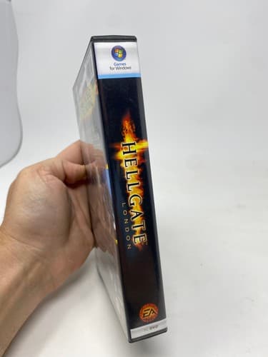 Hellgate: London (PC, 2007), for Windows 2007 Case Manual & Disc Complete Tested — photo 6