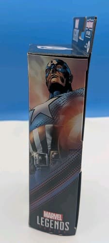 Marvel Legends Series: Ultimate Captain America Ultimates Avengers Action *NIB* — photo 3