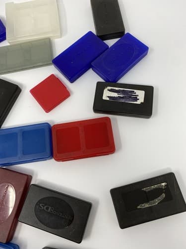 Lot of 25 Nintendo DS Game Cartridge Cases Holder Holds Games 4-in-1 Singles Etc — photo 4