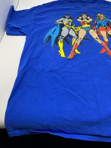 DC Comics Batgirl Wonder Woman Supergirl Pixel Art Blue Graphic T-Shirt XL — photo 5