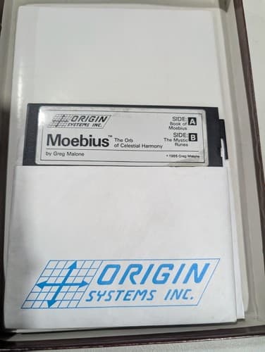 Moebius - Origin Systems (1985) - Apple II - Mostly Complete — photo 9