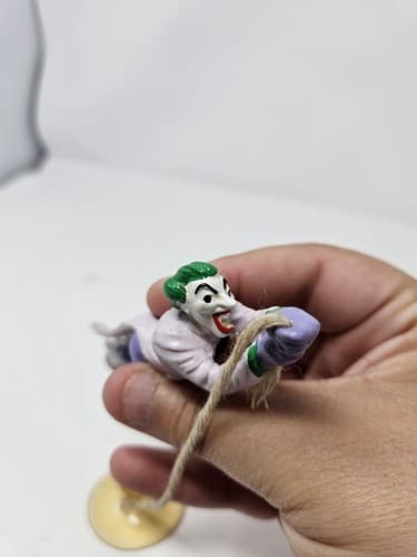 Vintage 1989 Joker Window Hanger Suction Applause Figure Cling Dangler — photo 4