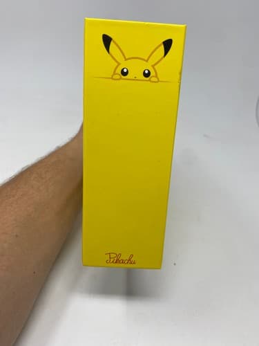 Pokémon Collection Holder Pikachu File Storage Yellow Binder Pokemon Center — photo 7