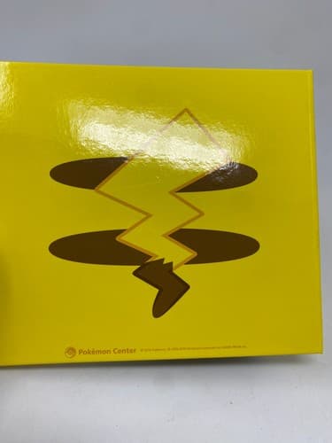 Pokémon Collection Holder Pikachu File Storage Yellow Binder Pokemon Center — photo 5