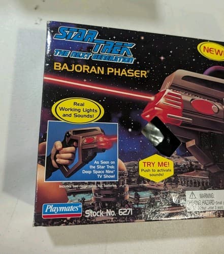 NOS Playmates 6271 Star Trek The Next Generation Bajoran Phaser 1995 — photo 2