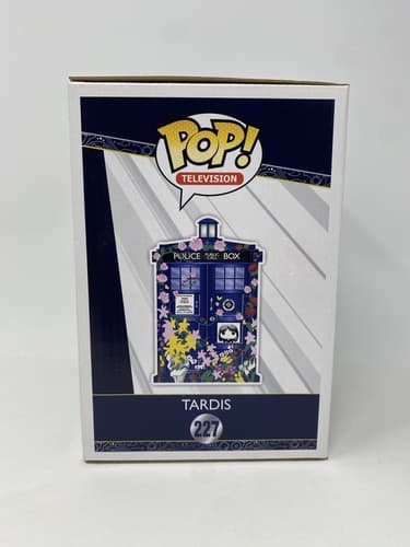Funko POP! Television: Doctor Who - Tardis #227 Clara Tribute NIB 6" Vinyl — photo 7