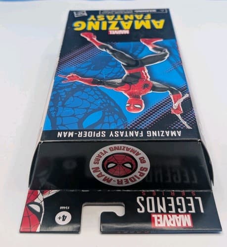 MARVEL LEGENDS SERIES AMAZING FANTASY SPIDER-MAN 60TH ANNIVERSARY COLLECTION — photo 5