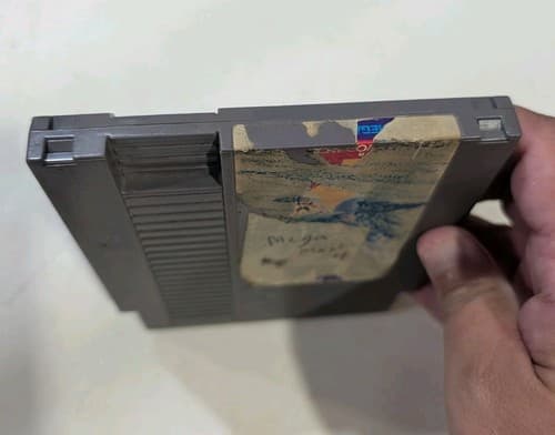 Mega Man 4 NES Nintendo Entertainment System Genuine Tested No Label — photo 2