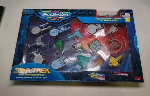 Galoob Micro Machines Star Trek L. Edition Collector's Set (65831) New 16 Vessel