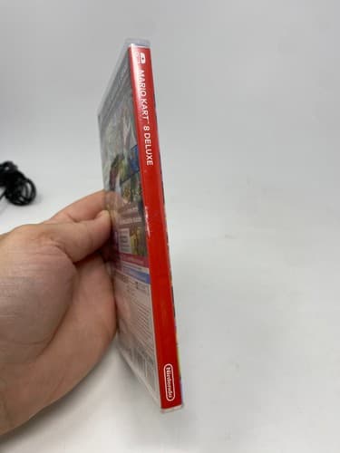 Mario Cart 8 Deluxe Nintendo Switch Game Cartridge with Case Complete Tested — photo 6