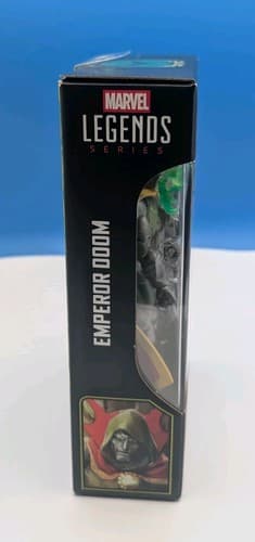 Hasbro Marvel Legends Series - Emperor Doom Action Figure...NEW!! — photo 4