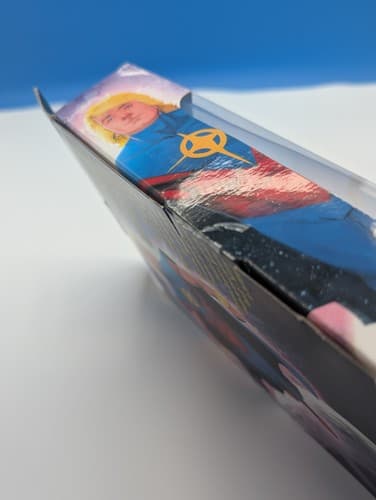 Marvel Legends | Walgreens Exclusive | Quasar | NEW IN SEALED BOX! — photo 7