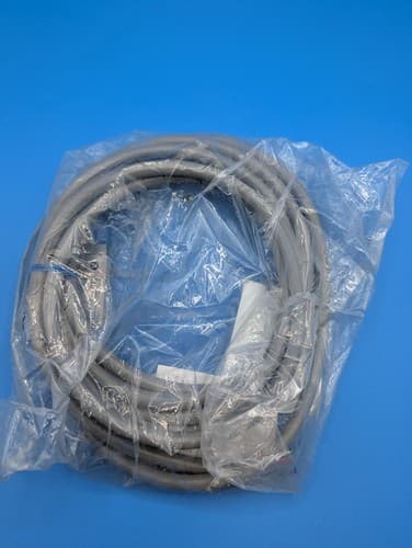 1PC Brand New OMRON D4C-1502 Limit Switch D4C1502 — photo 5