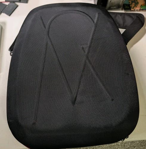 Oculus Rift S PC-Powered VR Gaming Set with original box & Travel Case Tested — photo 6