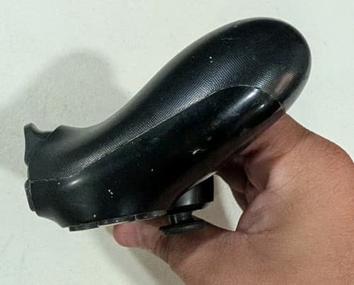 PlayStation 4 DualShock Wireless Controller Black — photo 8