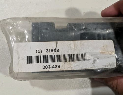 Numatics 203-439 Control Value New In Package — photo 2