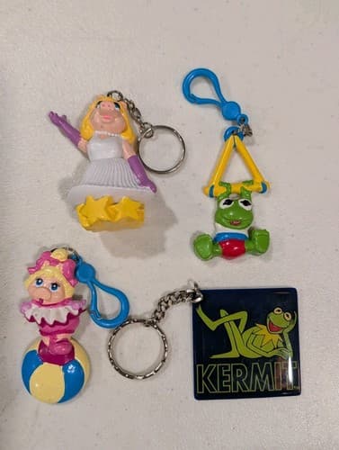 Lot Of 3 Vintage Muppet Babies Keychains 80s - Ms Piggy Kermit W/ Metal Kermit